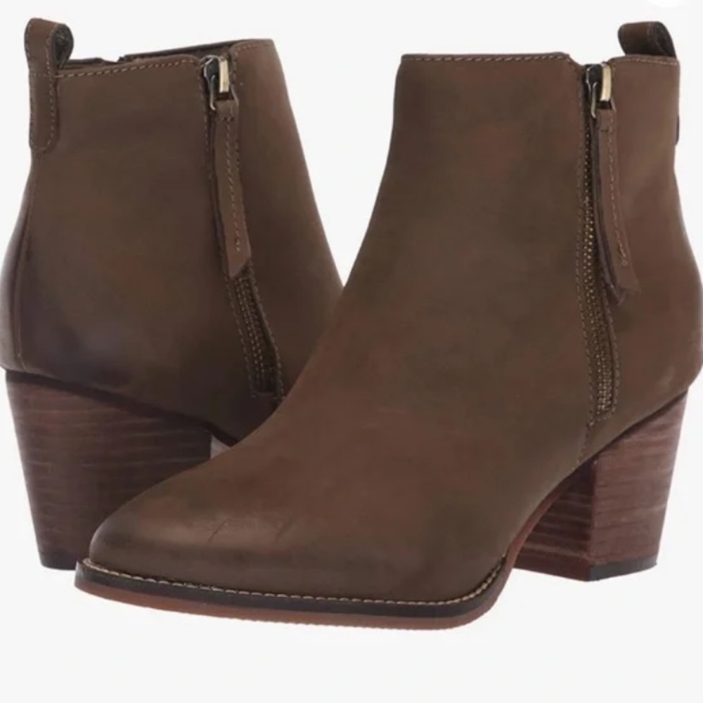 Blondo Vegas Waterproof Boots